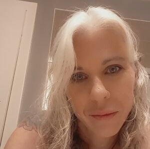 Meet your Posher, Meghan